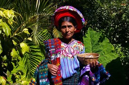 36. Lady selling crafts in Santiago Atitlan