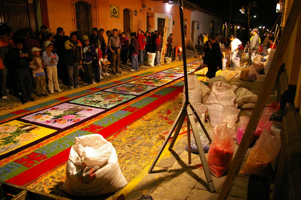48. Semana Santa Making Alfombras